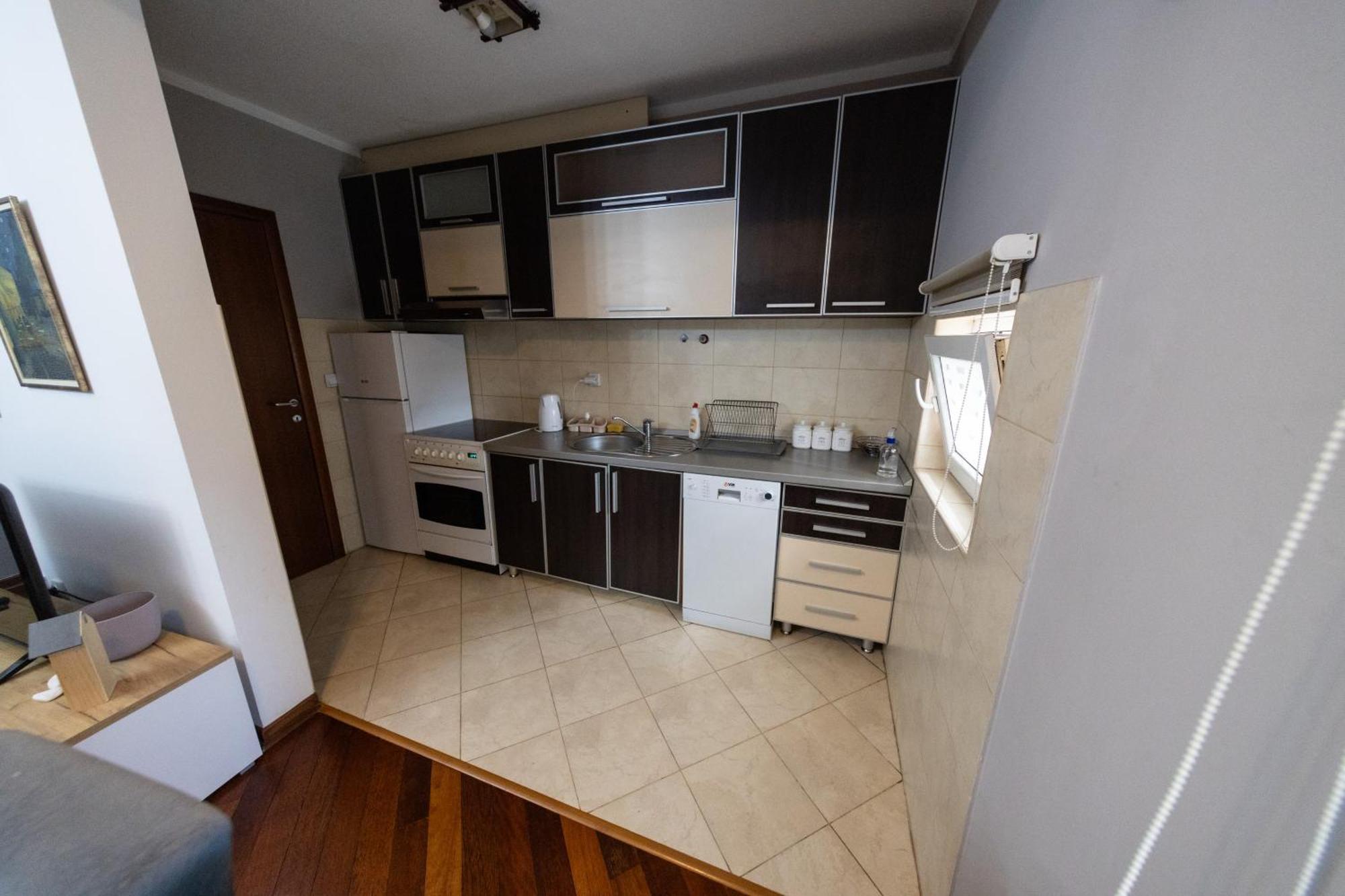 Lux Place Apartments Downtown كراغوييفاك المظهر الخارجي الصورة